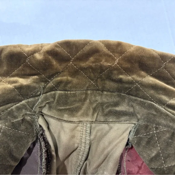 Vintage Olive Green Velvet Blazer with Notched Lapels and Fitted Silhouette Sz 8 - Picture 9 of 9